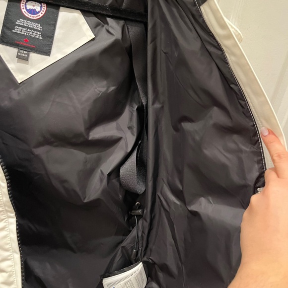 Canada Goose White Down Coat - Picture 3 of 5